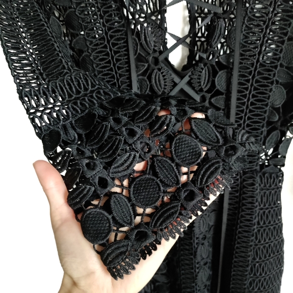 Self Portrait - Black Guipure Crochet Lace Up A-Line Dress - Size 0 - Picture 5 of 9